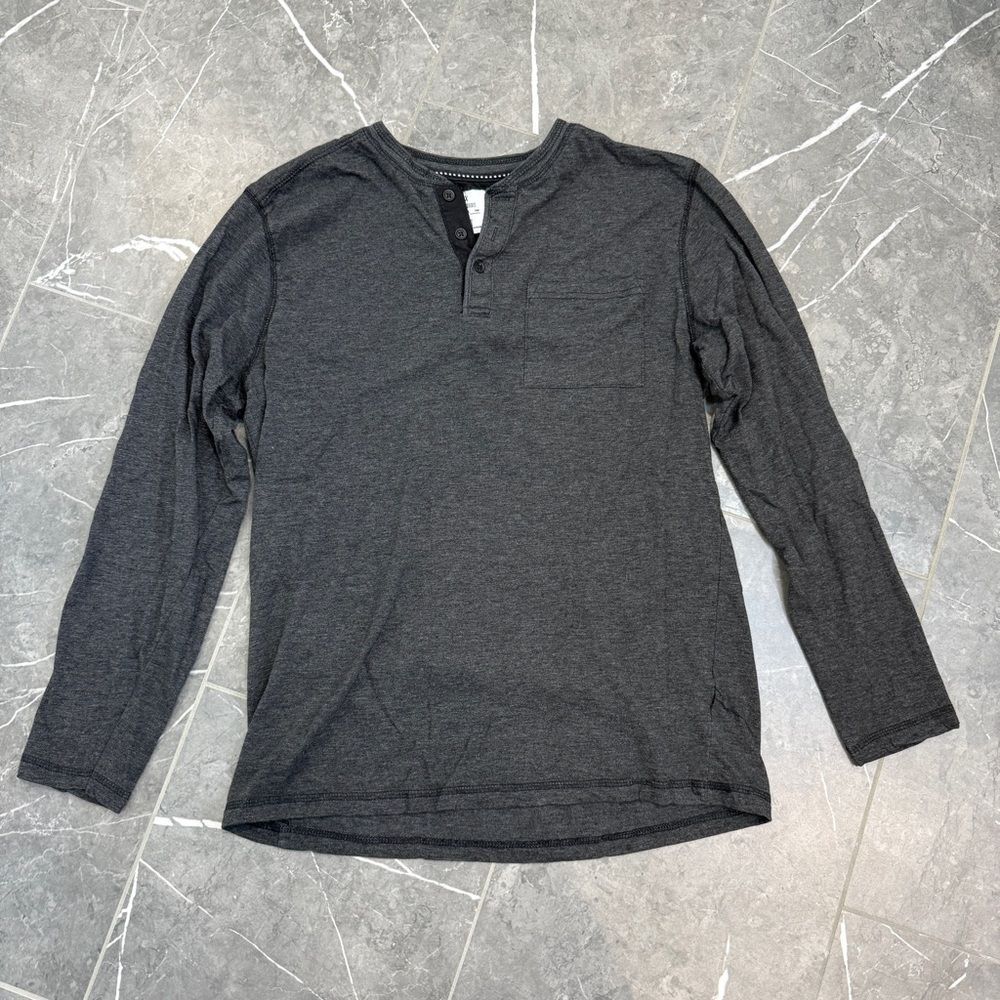 MBX Premium Goods Men's Charcoal Gray Long Sleeve Henley Shirt Size M